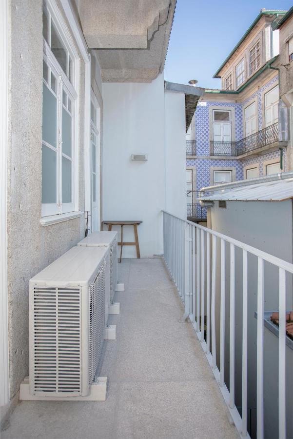 Liiiving In Porto | Bolhao Market Apartments Экстерьер фото